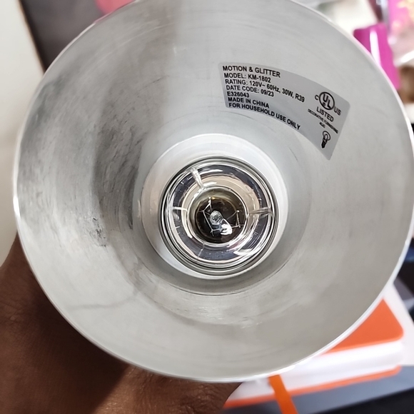 Hello Kitty Lava Lamp - Picture 2 of 2